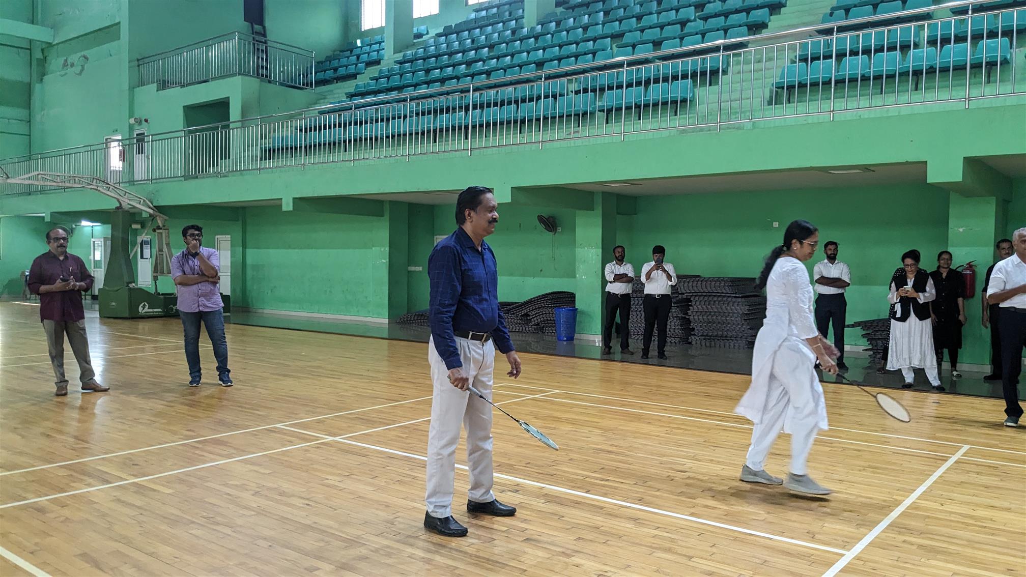 Hon´ble Special Judge Sri. Satheesh Kumar .V inaugurating the sports at Indore Stadium by playing a game of badminton
